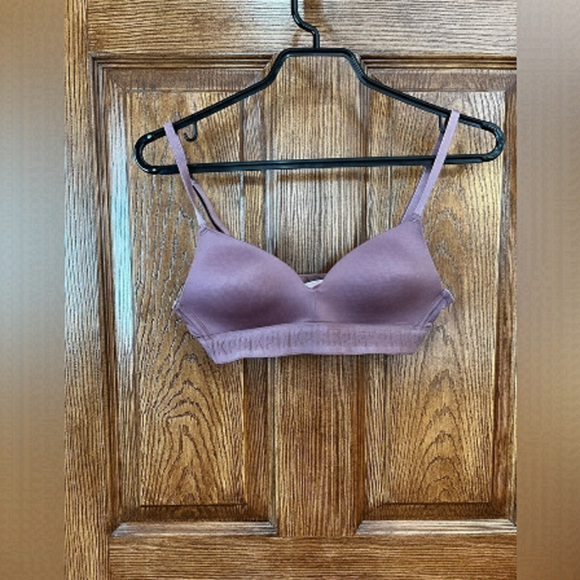 PINK 34A bra - Picture 1 of 4